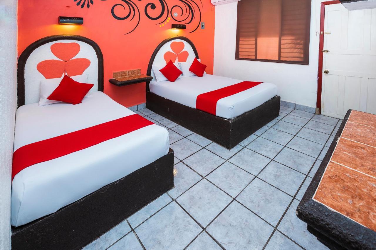 Hotel America Bacalar Exterior photo